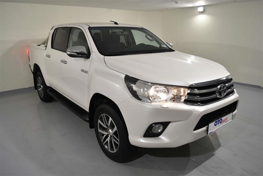 İkinci El Toyota Hilux 2.4L ADVENTURE 4X2 2017 Satılık Araba Fiyat