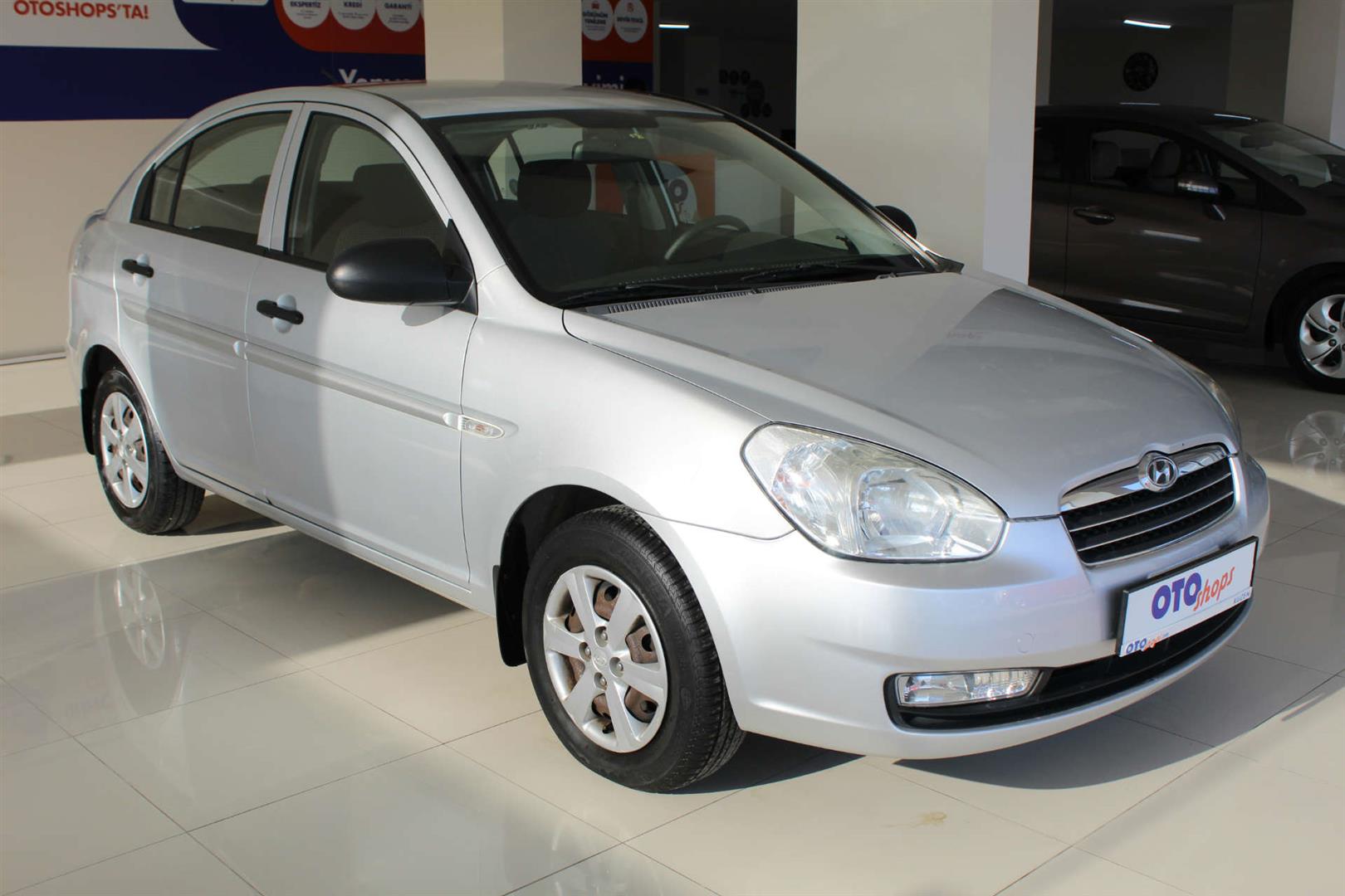 İkinci El Hyundai Accent 1.4 MODE AUT EURO5 ERA 2012 Satılık Araba