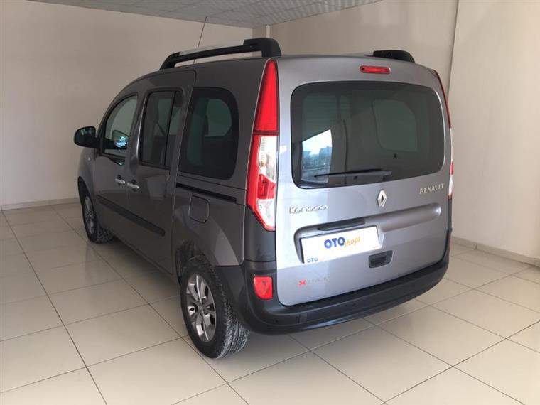 Ikinci El Renault Kangoo Multix 1 5 Dci 90hp Multix Extreme 2015
