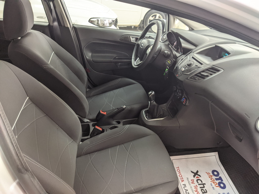 İkinci El Ford Fiesta 1.25I 82HP TREND 2014 - Satılık Araba Fiyat - Otoshops