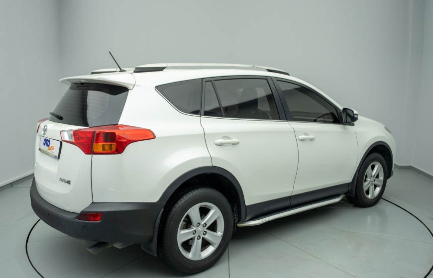 İkinci El Toyota RAV4 2.0 D-4D ELEGANT 2WD 2014 - Satılık Araba Fiyat - Otoshops
