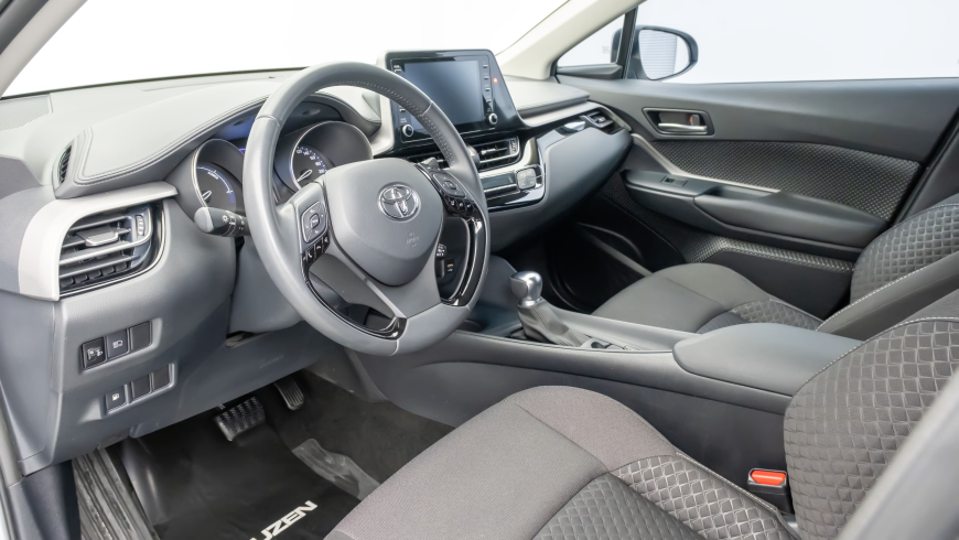 İkinci El Toyota C-HR 1.8 HYBRID FLAME E-CVT 4X2 2022 - Satılık Araba Fiyat - Otoshops