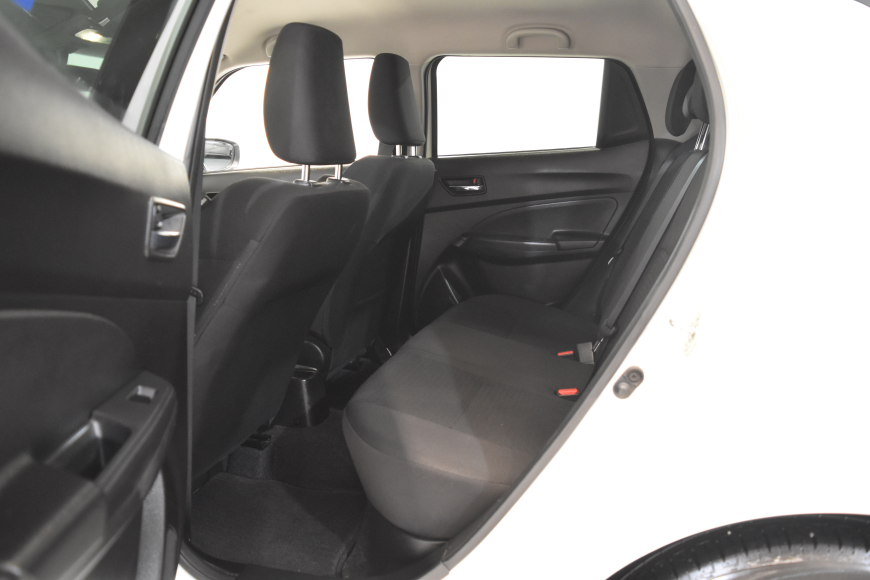 İkinci El Suzuki Swift Hibrit 1.2 GLX PREMIUM CVT (TEK RENK) 2021 - Satılık Araba Fiyat - Otoshops