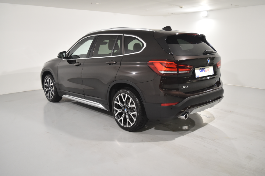 İkinci El BMW X1 BMW X1 SDRIVE18I X-LINE 2022 - Satılık Araba Fiyat - Otoshops