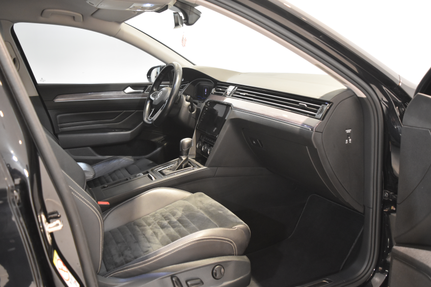 İkinci El Volkswagen Passat 1.6 TDI SCR 120HP ELEGANCE DSG 2020 - Satılık Araba Fiyat - Otoshops