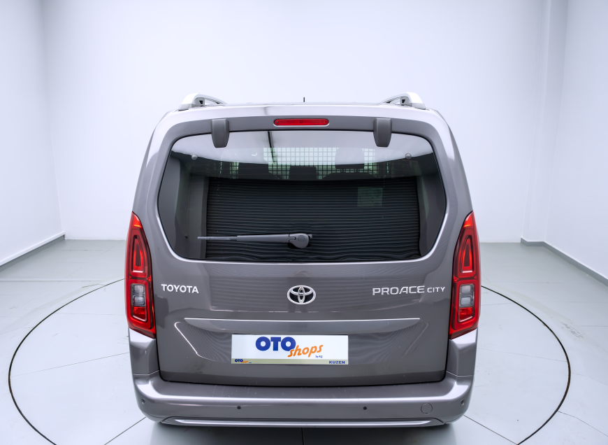 İkinci El Toyota Proace City 1.5 D 130HP PASSION X-PACK AUT 2022 - Satılık Araba Fiyat - Otoshops