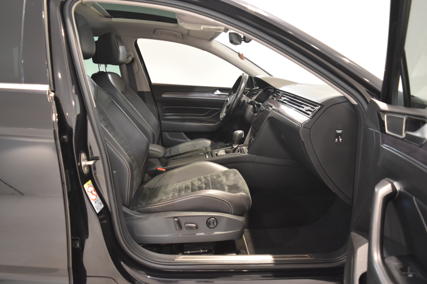 İkinci El Volkswagen Passat 2.0 TDI SCR 240HP ELEGANCE 4M DSG 2020 - Satılık Araba Fiyat - Otoshops