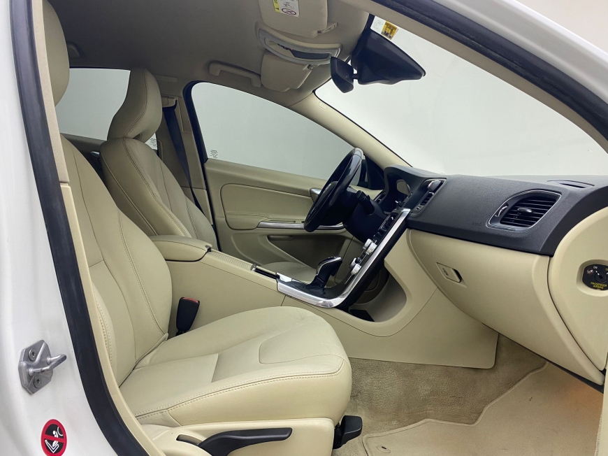İkinci El Volvo S60 1.6 D2 DRIVE PREMIUM POWERSHIFT 2014 - Satılık Araba Fiyat - Otoshops