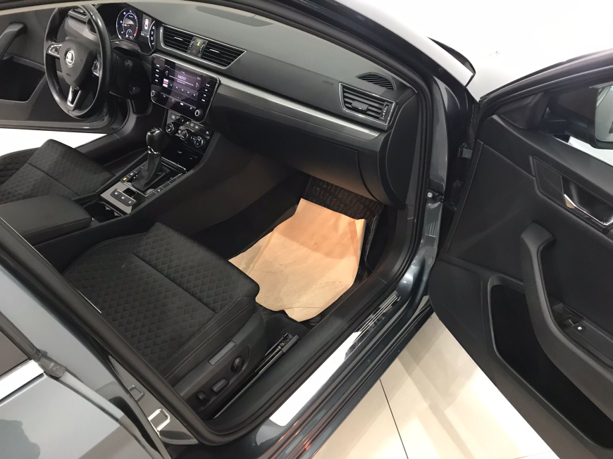 İkinci El Skoda Superb 1.6 TDI 120HP CR STYLE DSG 2018 - Satılık Araba Fiyat - Otoshops