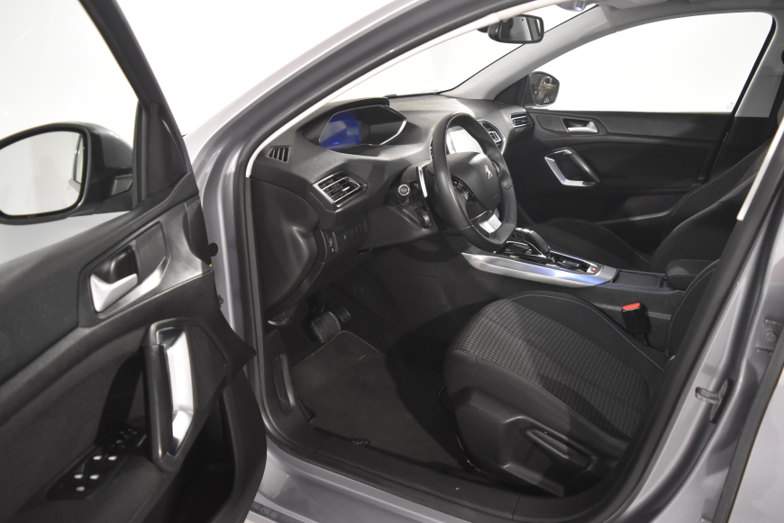 İkinci El Peugeot 308 1.5 BLUEHDI 130HP STYLE TECH EAT8 2021 - Satılık Araba Fiyat - Otoshops