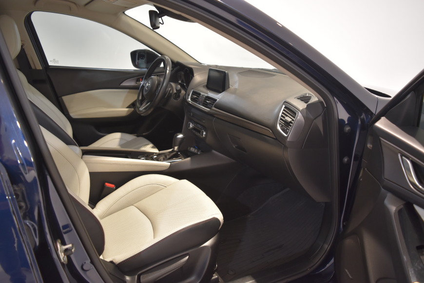 İkinci El Mazda Mazda3 1.5 SKY-D AT POWER BEYAZ DERI  2017 - Satılık Araba Fiyat - Otoshops