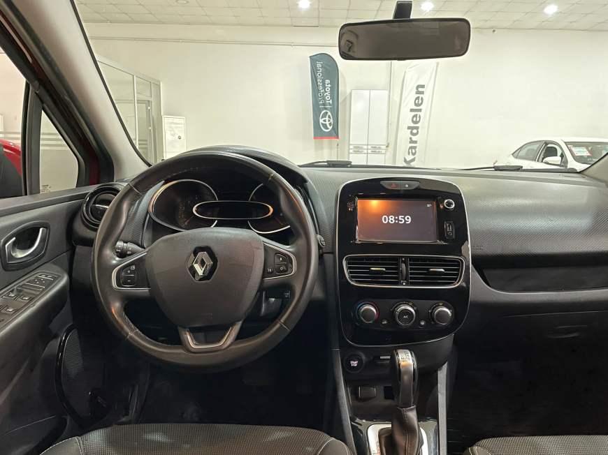 İkinci El Renault Clio 1.5 DCI 90HP TOUCH EDC 2018 - Satılık Araba Fiyat - Otoshops