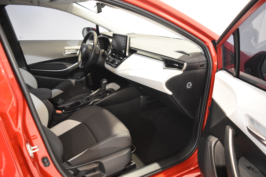 İkinci El Toyota Corolla Hybrid 1.8 HYBRID FLAME X-PACK E-CVT HB 2020 - Satılık Araba Fiyat - Otoshops