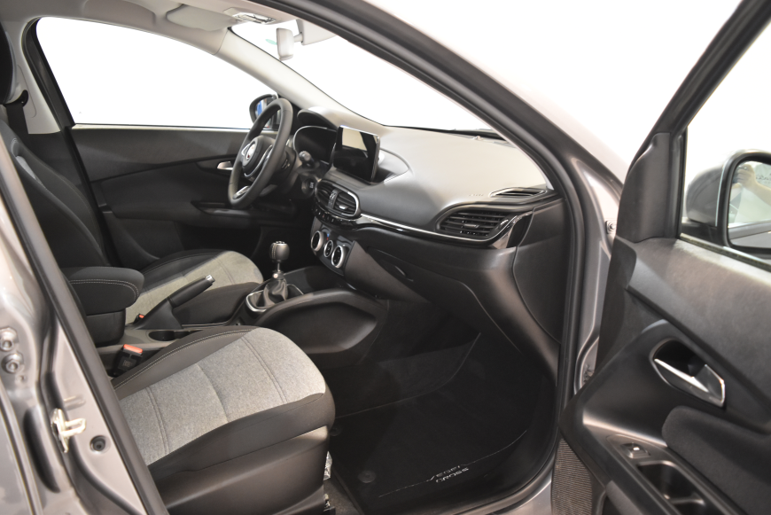 İkinci El Fiat Egea Cross 1.6 MJET 130HP LOUNGE 2021 - Satılık Araba Fiyat - Otoshops