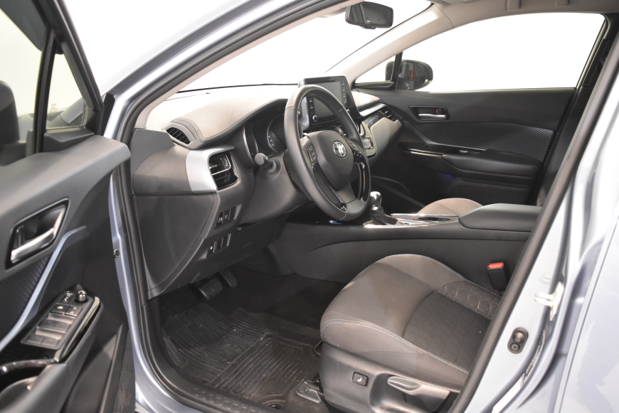 İkinci El Toyota C-HR 1.8 HYBRID PASSION E-CVT 4X2 2020 - Satılık Araba Fiyat - Otoshops
