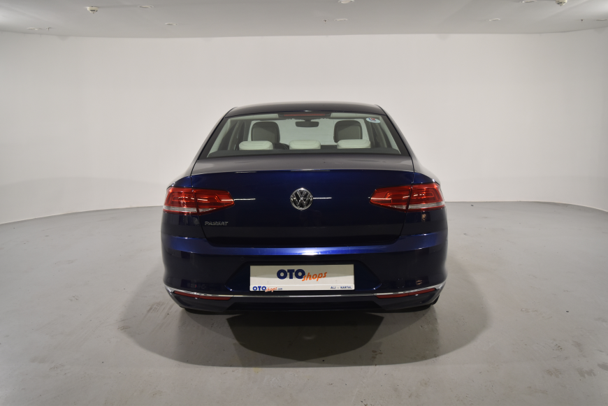 İkinci El Volkswagen Passat 1.6 TDI 120HP COMFORTLINE DSG BMT 2018 - Satılık Araba Fiyat - Otoshops