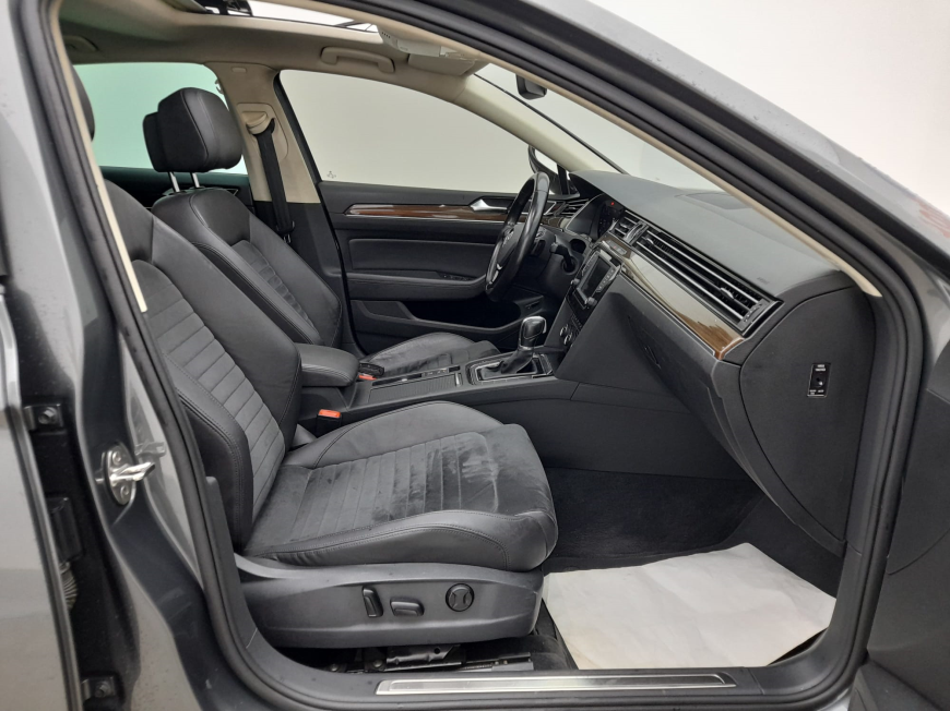 İkinci El Volkswagen Passat 1.6 TDI 120HP HIGHLINE DSG BMT 2016 - Satılık Araba Fiyat - Otoshops