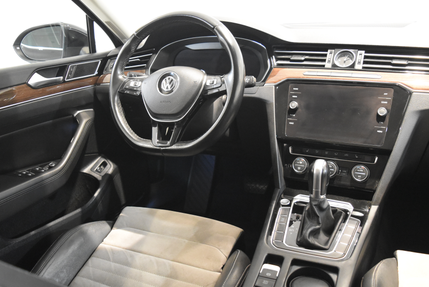 İkinci El Volkswagen Passat 1.6 TDI 120HP HIGHLINE DSG 2018 - Satılık Araba Fiyat - Otoshops